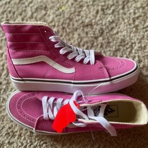 Vans Pink “Fiji Flower” Sk8-Hi Tapered